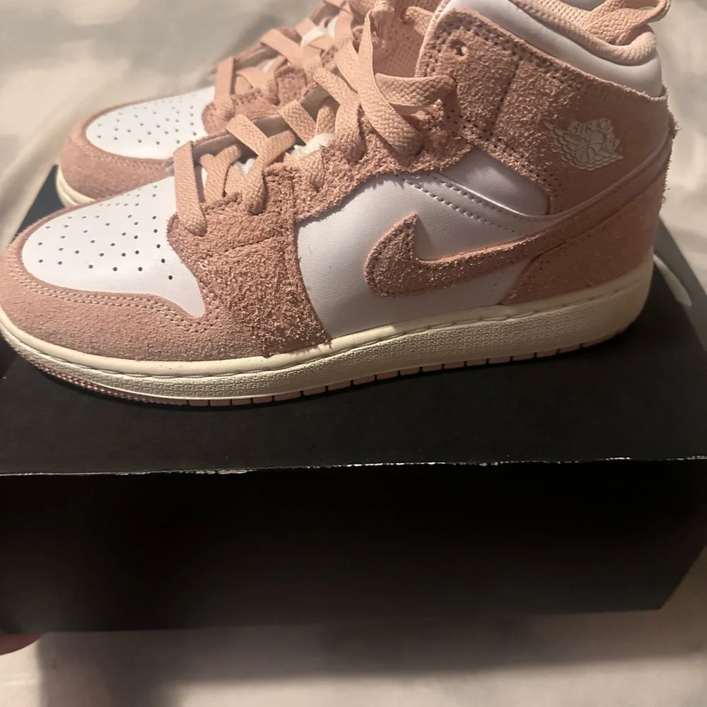 Jordan Youth Pink/Tan High-Top Sneakers